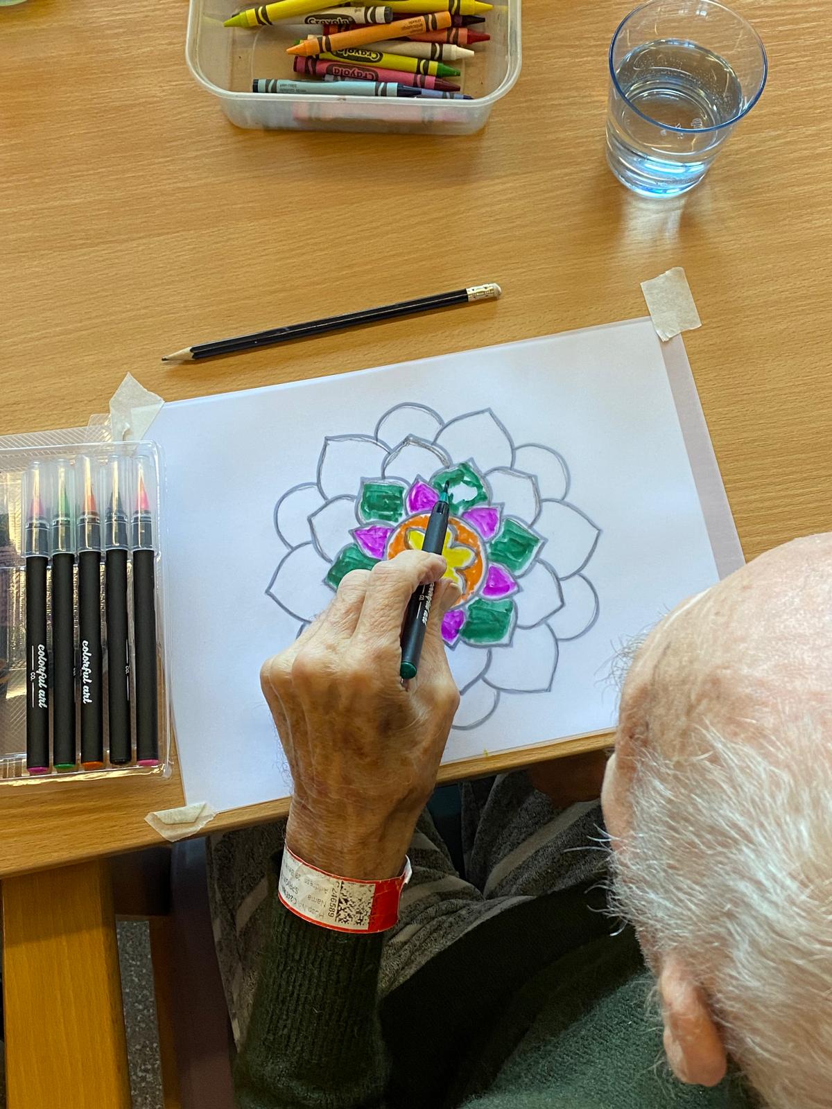 back of head man mandella painting (1)